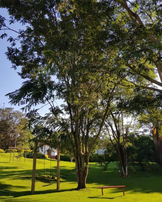 Recanto Dos Beija Flores, Chale Lantana C Monte Alegre do Sul Exterior photo